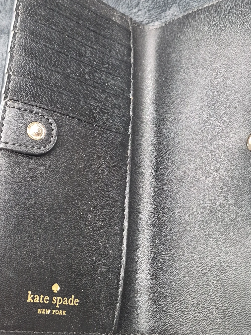 Kate Spade Pebble Leather Braylon Wallet Black Gold Tone
